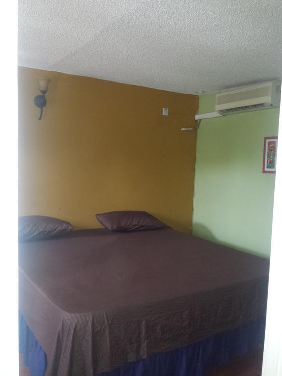 קינגסטון Impeccable Guest Rooms 2 חדר תמונה