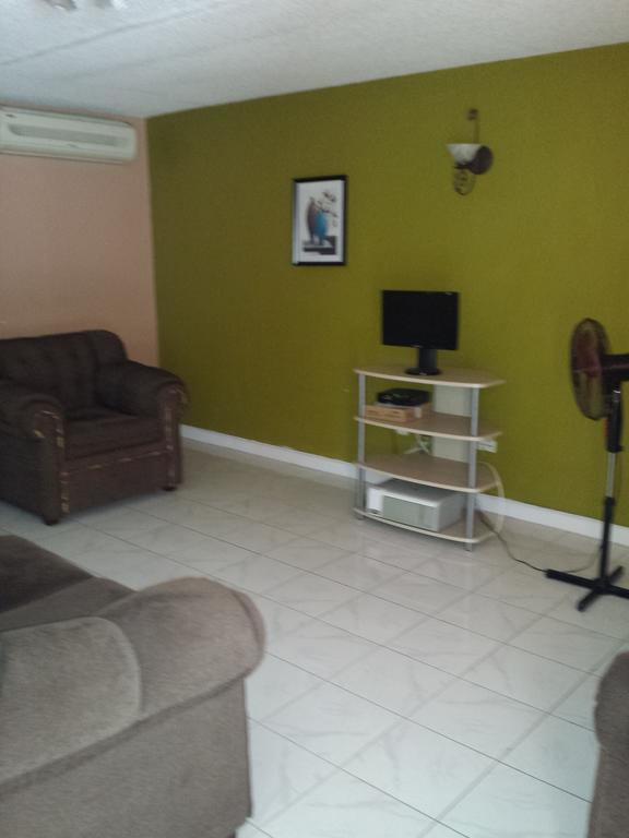 קינגסטון Impeccable Guest Rooms 2 חדר תמונה
