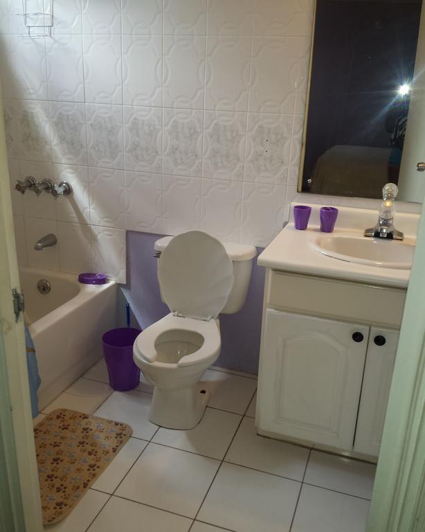 קינגסטון Impeccable Guest Rooms 2 חדר תמונה